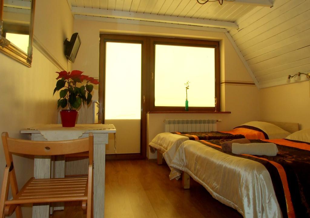 Homestay Srebrny Potok Zakopane Rum bild